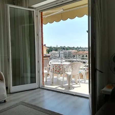 Sweet Irene Deluxe Apartment Bardolino